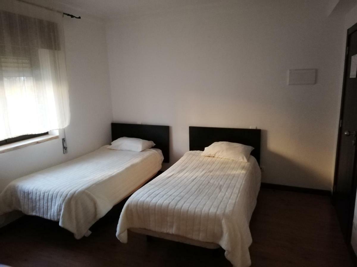Bed and Breakfast Resedencial Centro Vimioso Esterno foto